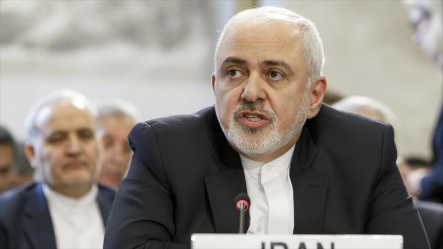 El canciller iraní, Mohamad Yavad Zarif, habla en una conferencia sobre Afganistán en Ginebra, 28 de noviembre de 2018. (Foto: AFP)