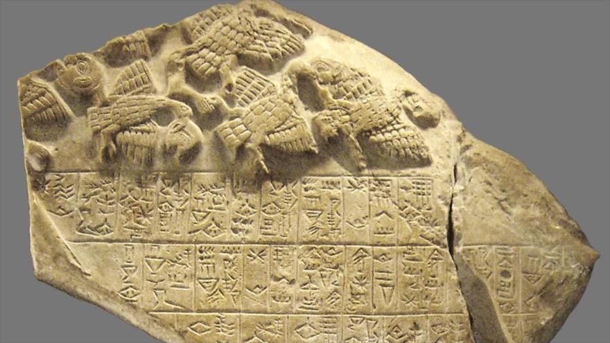 Estela sumeria de los buitres, que data del 2500 a.C.