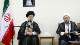 Líder de Irán designa al nuevo jefe del Consejo de Discernimiento