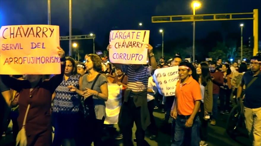 Peruanos claman por renuncia de ‘repudiado’ fiscal general