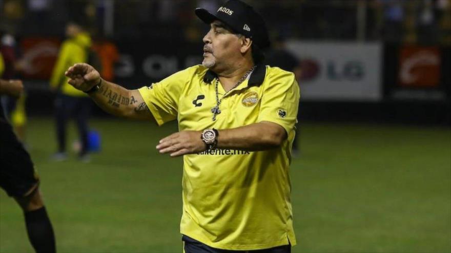 Internaron a Maradona por un sangrado estomacal en Buenos Aires | HISPANTV