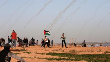 Disparos israelíes en Gaza dejan 15 heridos; 3 médicos incluidos