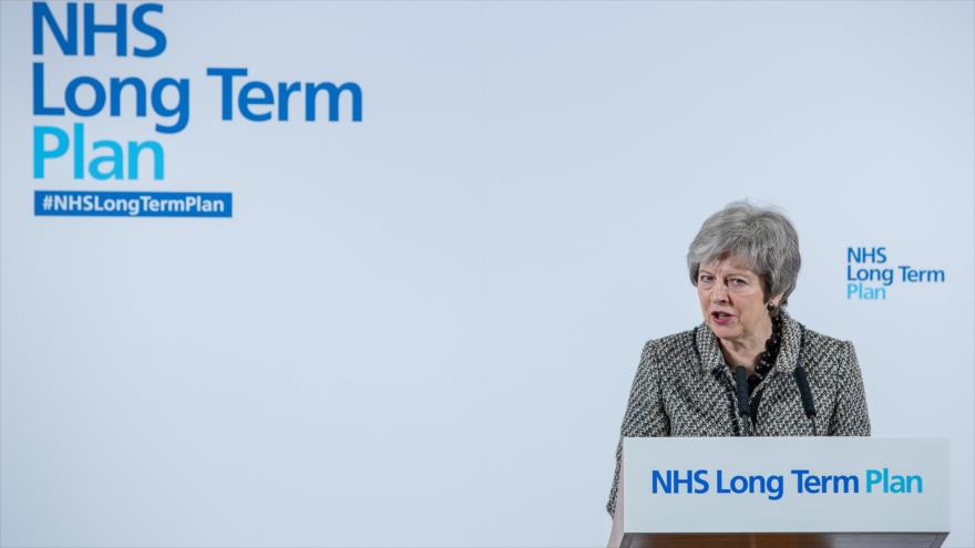 Theresa May busca apoyos de última hora para el Brexit