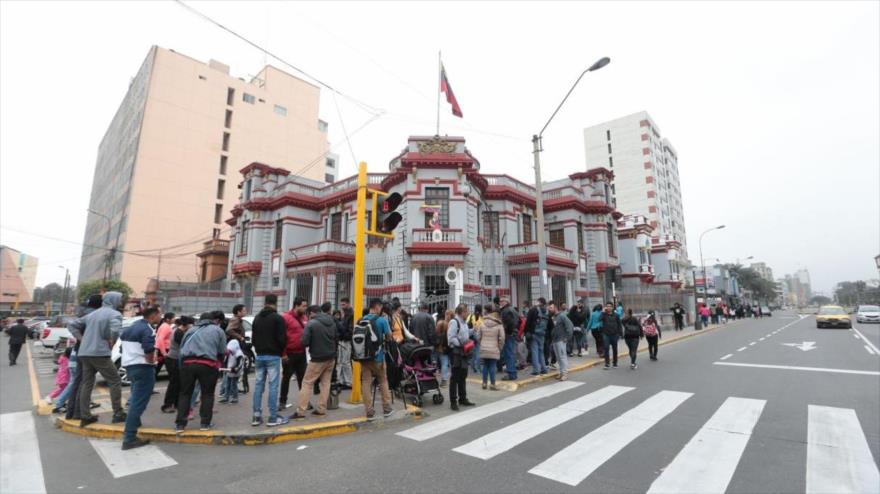 Venezuela responsabiliza a Perú de ataques a su embajada | HISPANTV