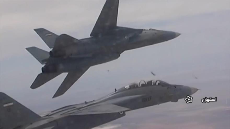 Segunda jornada de maniobras de Fuerzas Aérea de Irán en Isfahán