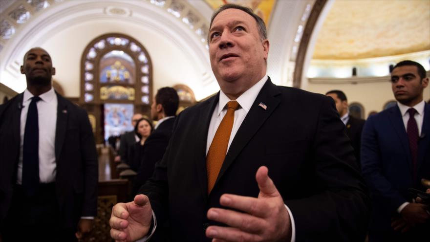 El secretario de Estado de EE.UU., Mike Pompeo, habla con la prensa, El Cairo (capital de Egipto), 10 de enero de 2019. (Foto: AFP)