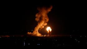 Aviones israelíes bombardean la asediada Franja de Gaza