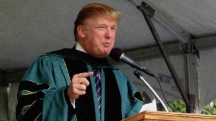 Trump, donde dije digo, digo Diego: “Si ves un muro, atraviésalo” | HISPANTV