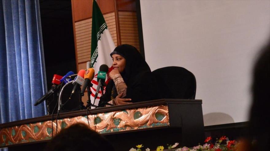 Marzie Hashemi, periodista y presentadora de la cadena Press TV.