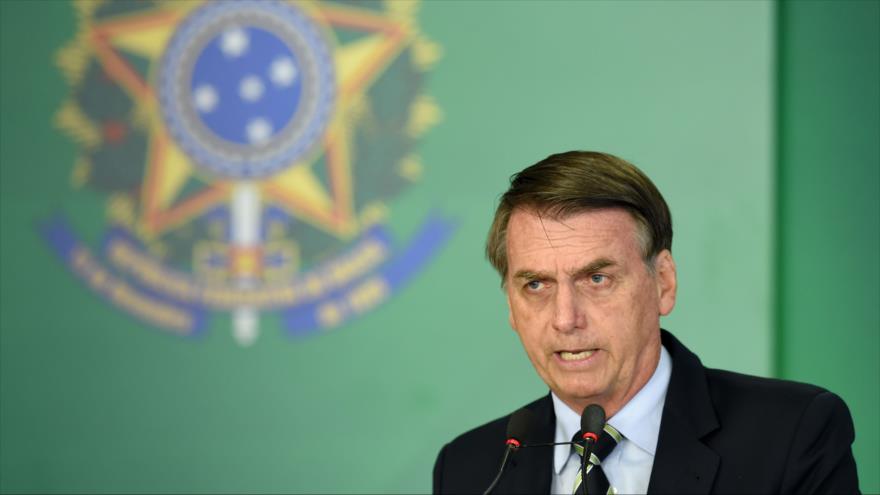 El presidente de Brasil, Jair Bolsonaro, pronuncia un discurso en Brasilia, 15 de enero de 2019, (Fuente:AFP).
