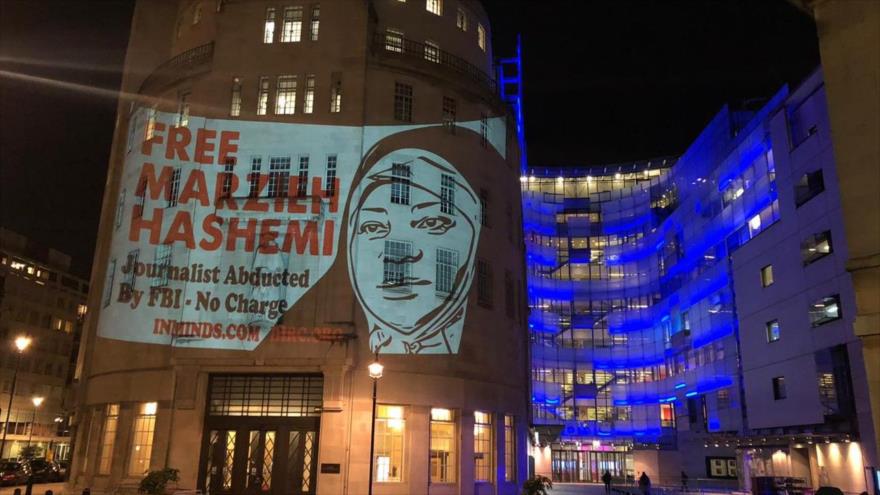 Activistas proyectan imagen de Hashemi en sede de BBC | HISPANTV