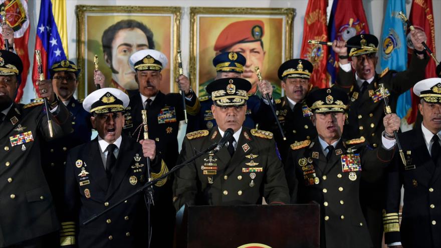 FFAA de Venezuela se oponen a golpe de Estado en marcha de Guaidó