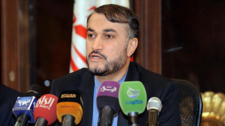 El director general para Asuntos Internacionales del Parlamento iraní, Husein Amir Abdolahian.