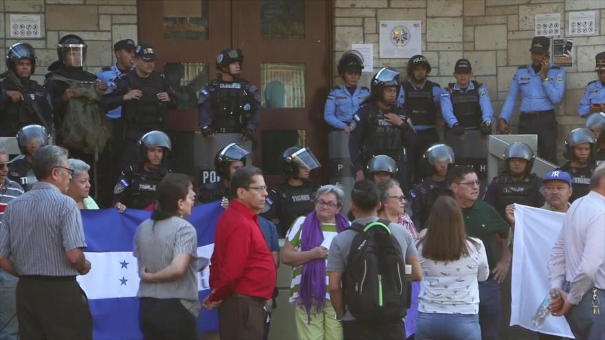 Exigen un alto al intervencionismo estadounidense en Honduras