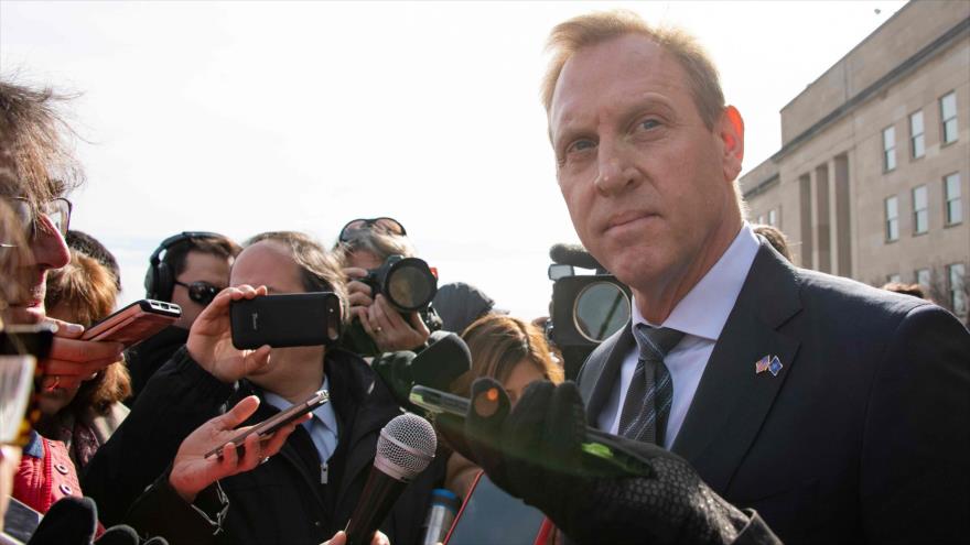 El secretario interino de Defensa de EE.UU., Patrick Shanahan, habla con reporteros en Washington, 28 de enero de 2019. (Foto: AFP)