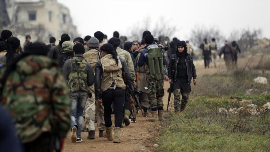 ‘Terroristas acumulan fuerzas en Idlib y preparan ataque químico’ | HISPANTV