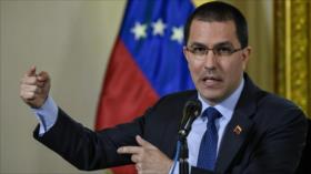 Venezuela acusa a medios de querer ‘armar un escándalo’