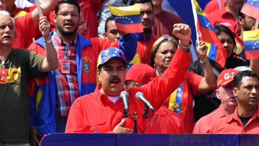 Maduro llama al diálogo porque fracasó el golpe de Estado 