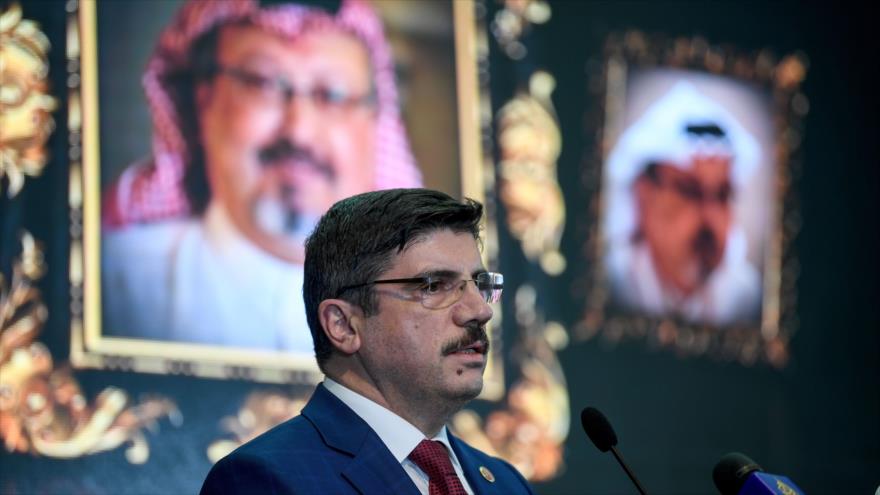 Yasin Aktay, asesor del presidente turco, asiste a un acto conmemorativo en memoria de Khashoggi, 11 de noviembre de 2018. (Foto: AFP)