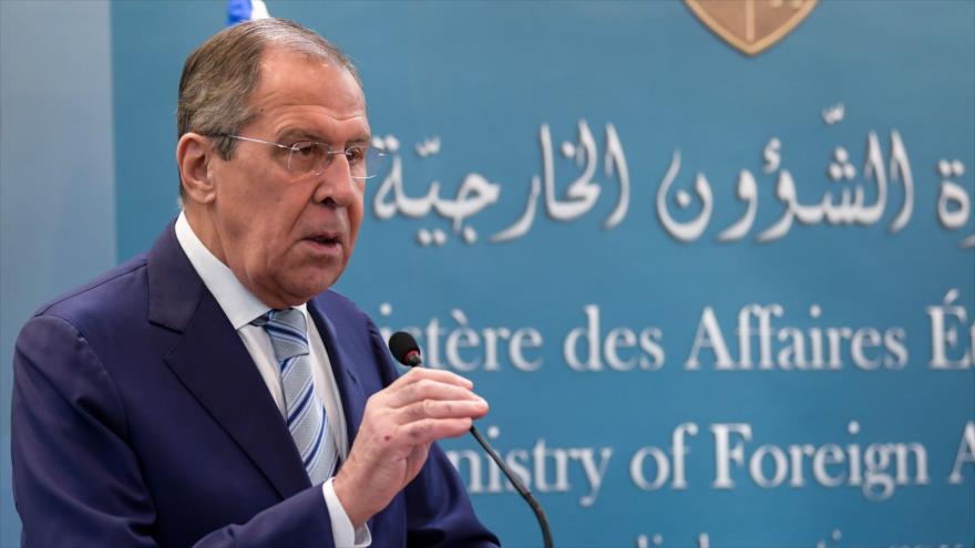El canciller de Rusia, Serguéi Lavrov, ofrece una rueda de prensa en Túnez, 26 de enero de 2019. (Foto: AFP)