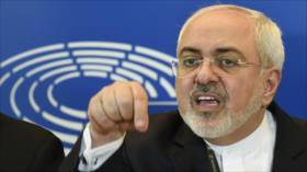 Zarif: La Revolución Islámica ha dado voz a los iraníes 