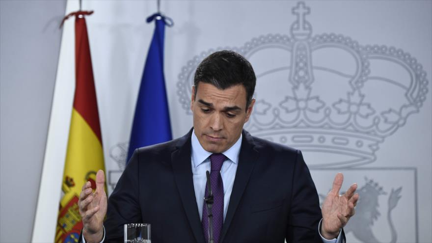 El presidente del Gobierno español, Pedro Sánchez, habla en una rueda de prensa en Madrid (capital), 28 de diciembre de 2018. (Foto: AFP)