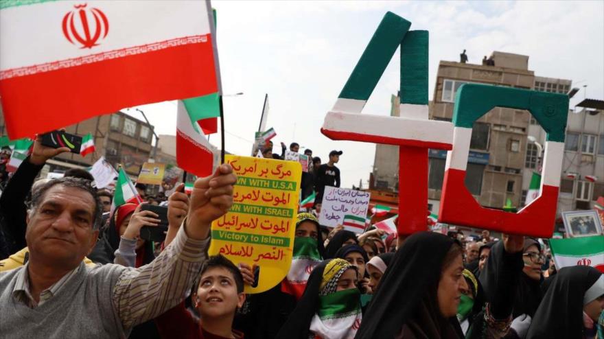 Iraníes celebran el 40.º aniversario del triunfo de la Revolución Islámica en Ahvaz, suroeste del país, 11 de febrero de 2019. (Foto: IRNA)