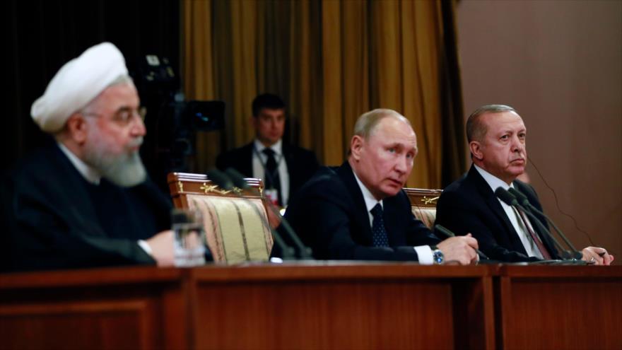 Putin llama a EEUU a ceder a Damasco control del noreste de Siria | HISPANTV