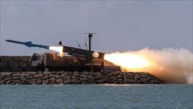 Irán prueba misiles Qadir y Qader en el Golfo Pérsico