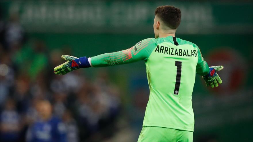 Kepa Arrizabalaga protagoniza pelea con Maurizio Sarri