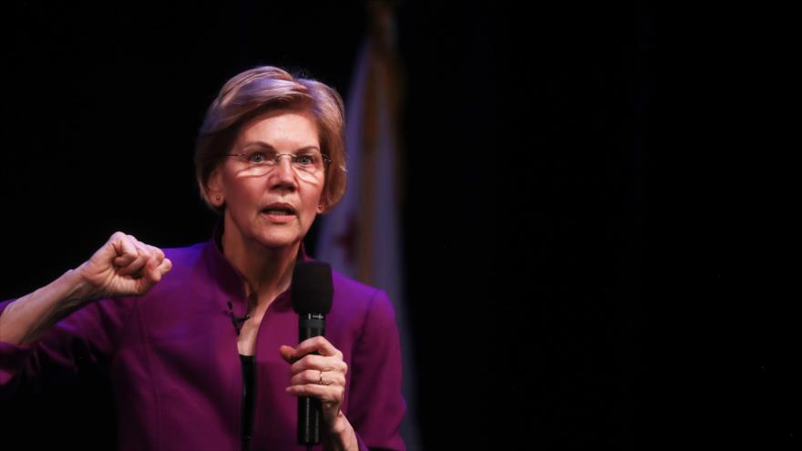 Senadora estadounidense y candidata presidencial demócrata Elizabeth Warren habla en un evento en California, 18 de febrero de 2019. (Foto: AFP)