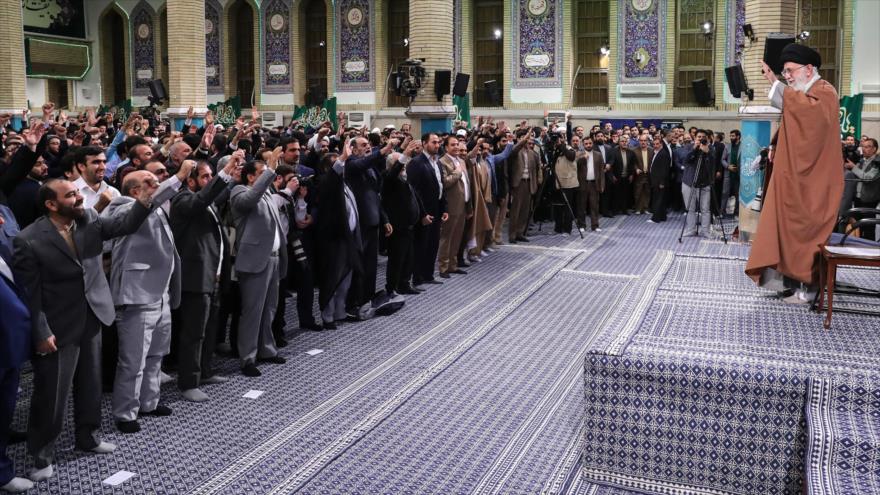 Líder iraní asegura que Irán es más poderoso que hace 40 años | HISPANTV