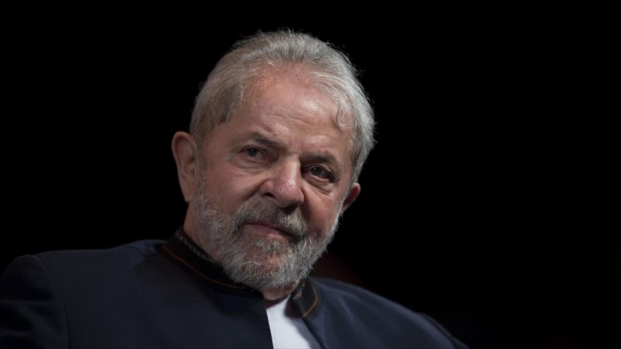El expresidente de Brasil Luiz Inácio Lula da Silva en un acto en la ciudad de Río de Janeiro, 16 de enero de 2018. (Foto: AFP)