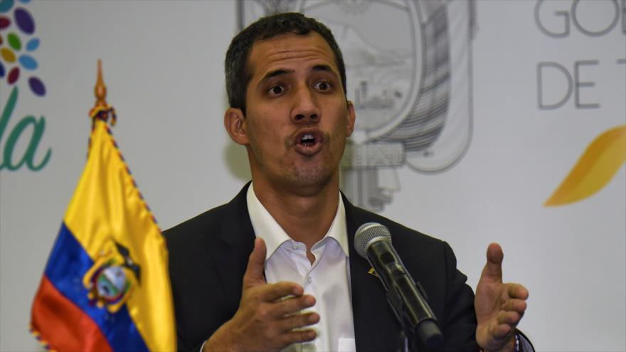 El líder golpista de Venezuela, Juan Guaidó, ofrece un discurso en Quito, la capital de Ecuador, 2 de marzo de 2019. (Foto: AFP)