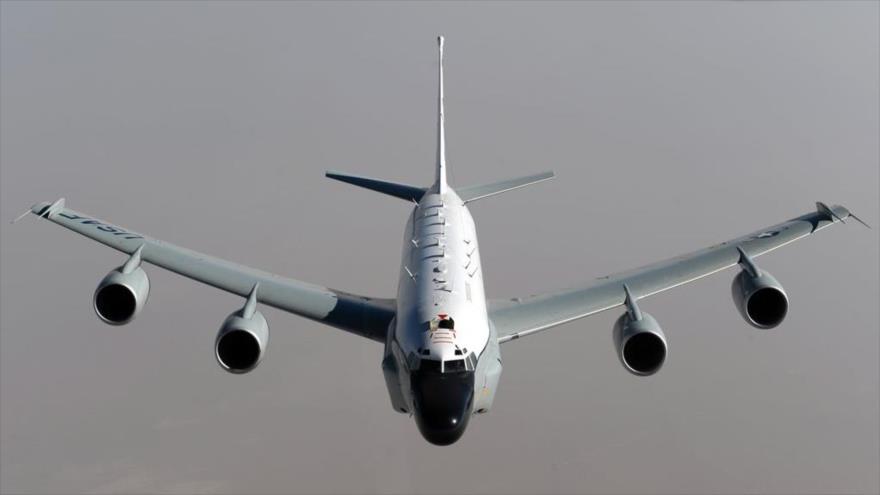 Un avión de reconocimiento estadounidense Boeing RC-135.