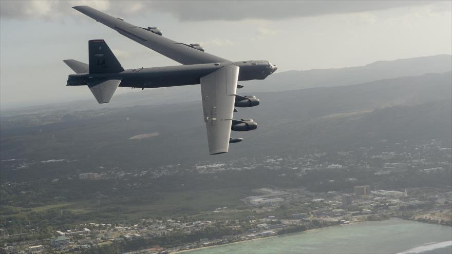 EEUU vuelve a enviar dos bombarderos B-52 al mar del Sur de China | HISPANTV