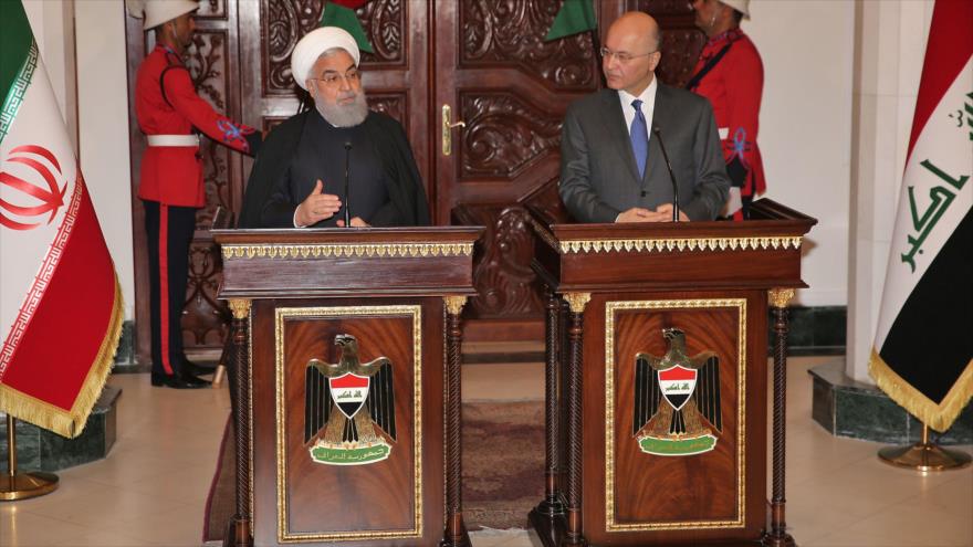 El presidente iraní, Hasan Rohani (izq.), y el presidente de Irak, Barham Salih, 11 de marzo de 2019. (Foto: AFP)