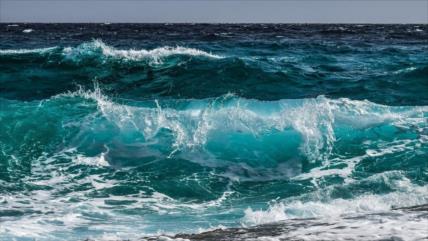 Científicos descubren cómo generar combustible con agua de mar