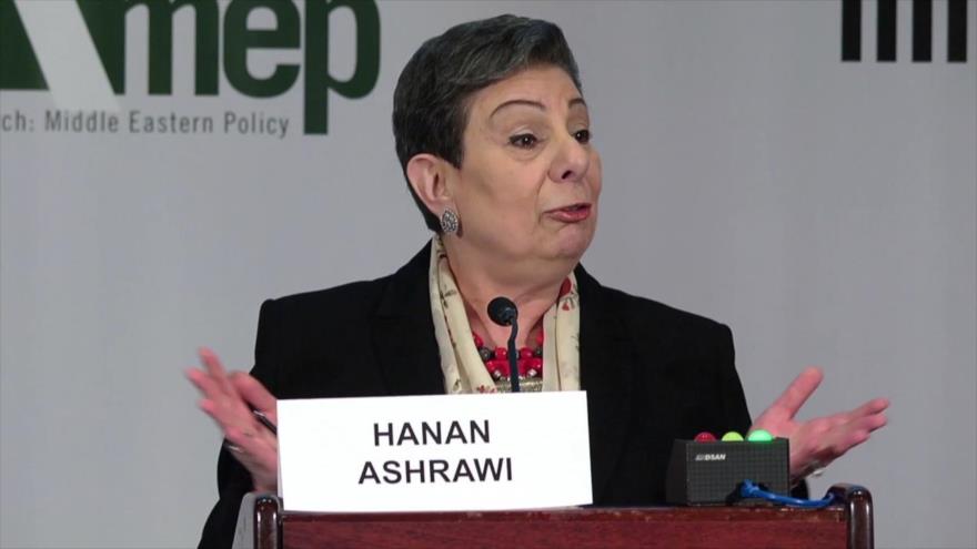 Hanan Ashrawi, miembro del Comité Ejecutivo de la OLP, en una conferencia en Washington D.C., 24 de marzo de 2017. (Foto: AFP)