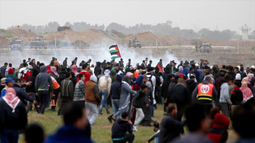 Palestinos conmemoran el Día de la Tierra con masivas marchas