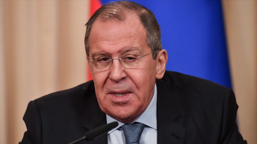El ministro de Exteriores de Rusia, Serguéi Lavrov, en una reunión con el enviado de Algeria en Moscú, 19 de marzo de 2019. (Foto: AFP)