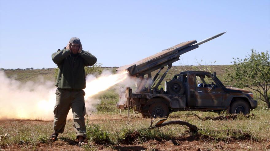 ‘Terroristas cargan 120 cohetes con sustancias químicas en Siria’ | HISPANTV