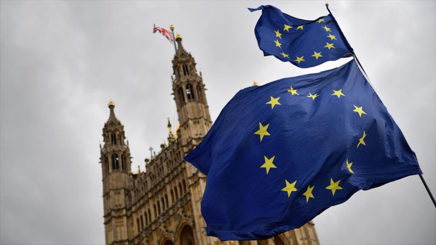 Reino Unido publica los primeros pasaportes sin la palabra “UE” | HISPANTV