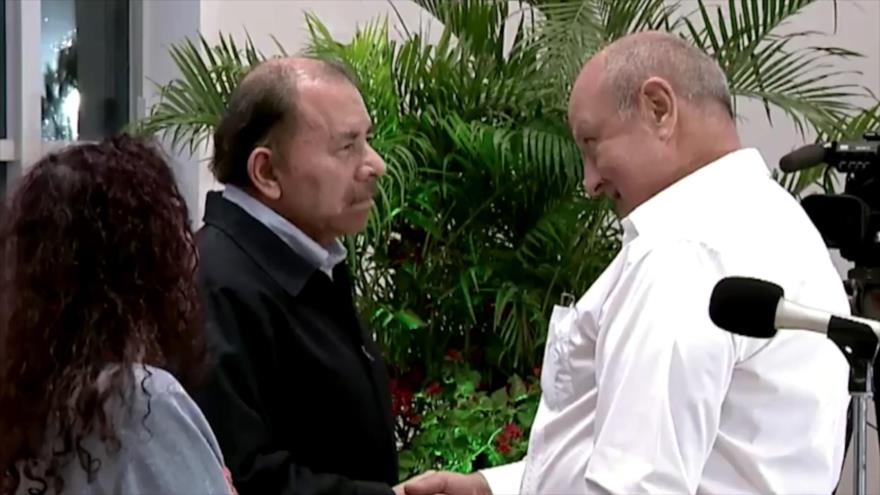 Daniel Ortega insta a seguir dialogando para lograr la paz