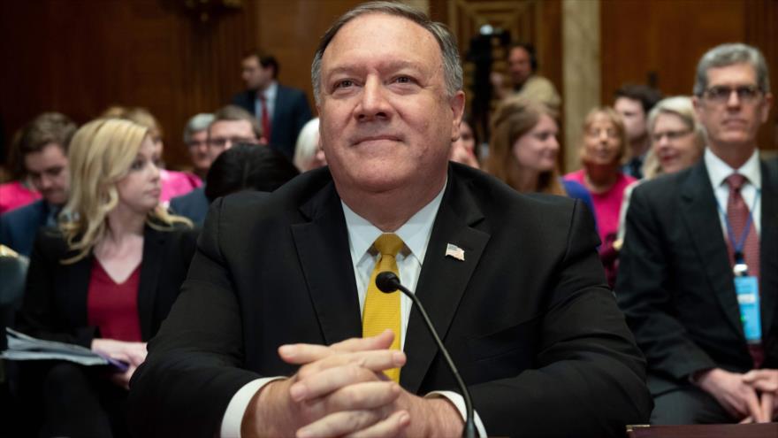 El secretario de Estado de EE.UU., Mike Pompeo, ante un subcomité del Senado, Washington, 9 de abril de 2019. (Foto: AFP)