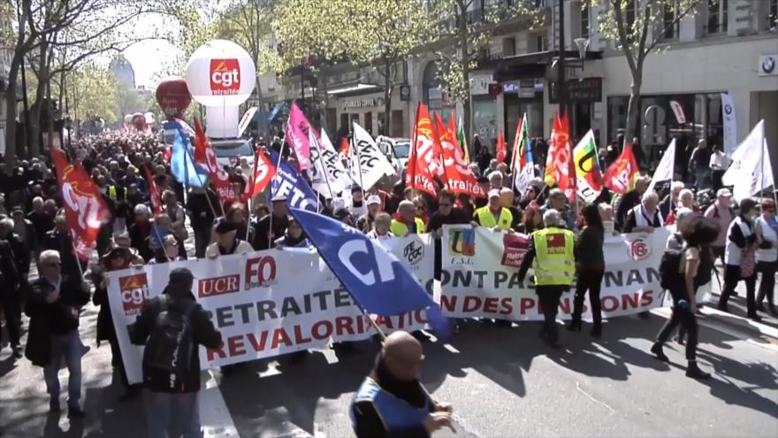 Pensionistas franceses marchan contra políticas del Gobierno