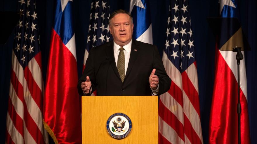 El secretario de Estado estadounidense, Mike Pompeo, pronuncia un discurso en la ciudad de Santiago de Chile, 12 de abril de 2019. Foto: (AFP)