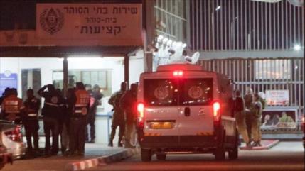 Israel tortura a 100 presos palestinos y los deja a la intemperie