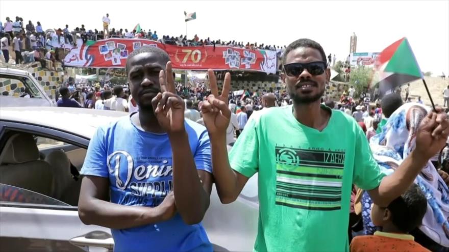 Sudaneses siguen en calles hasta que se cumplan sus demandas