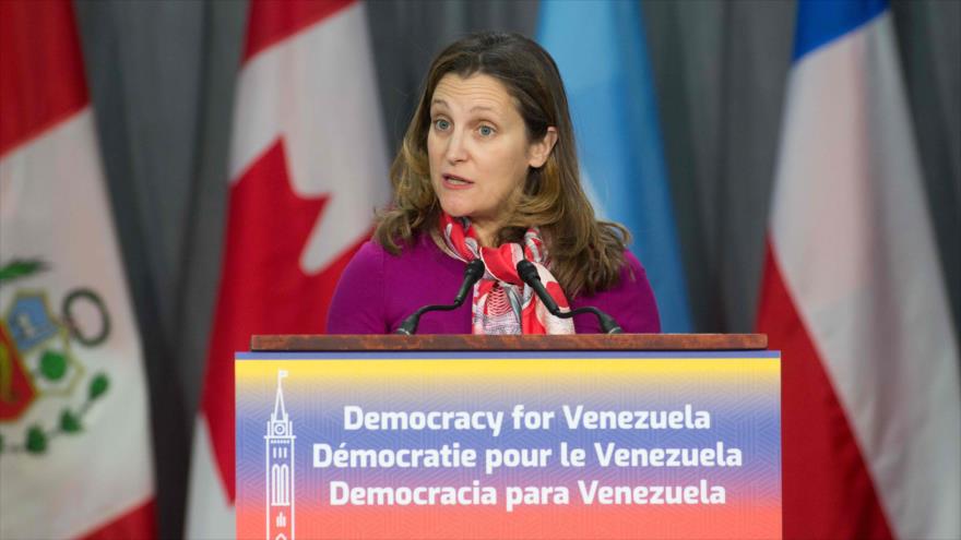 La canciller de Canadá, Chrystia Freeland, pronuncia su discurso de apertura en el 10.º Grupo de Lima en Ottawa, 4 de febrero de 2019. (Foto: AFP)